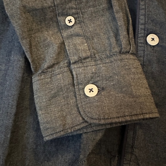 Todd Snyder Denim Shirt Size Medium - Picture 2 of 6